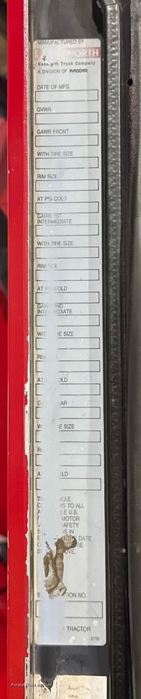 image for item EF2321 1998 Kenworth T600 semi truck