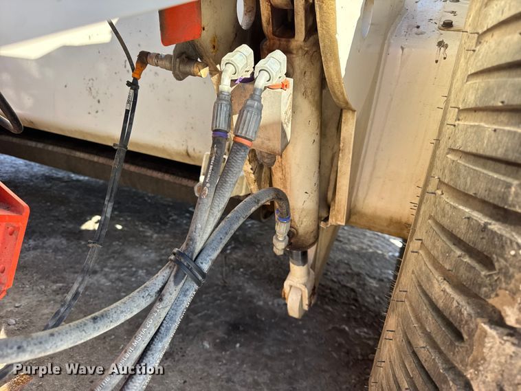 image for item EF2322 2018 Trebro Autostack II sod harvester