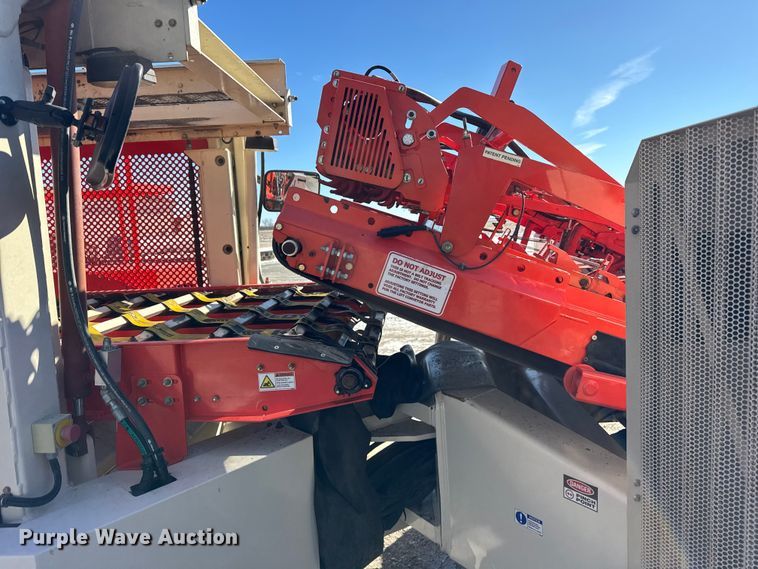 image for item EF2322 2018 Trebro Autostack II sod harvester