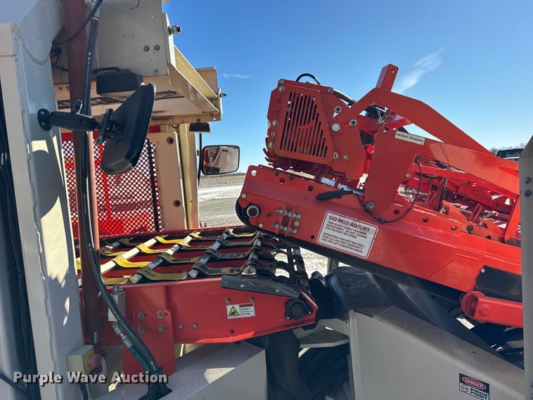 image for item EF2322 2018 Trebro Autostack II sod harvester