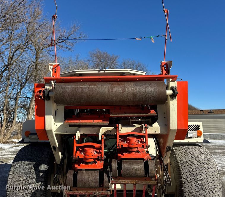 image for item EF2322 2018 Trebro Autostack II sod harvester
