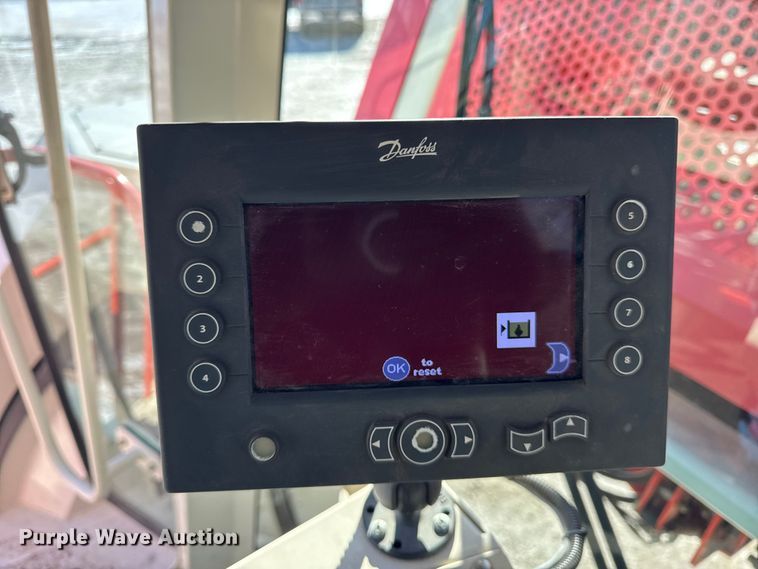 image for item EF2322 2018 Trebro Autostack II sod harvester