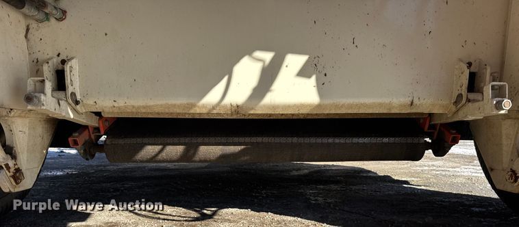 image for item EF2322 2018 Trebro Autostack II sod harvester