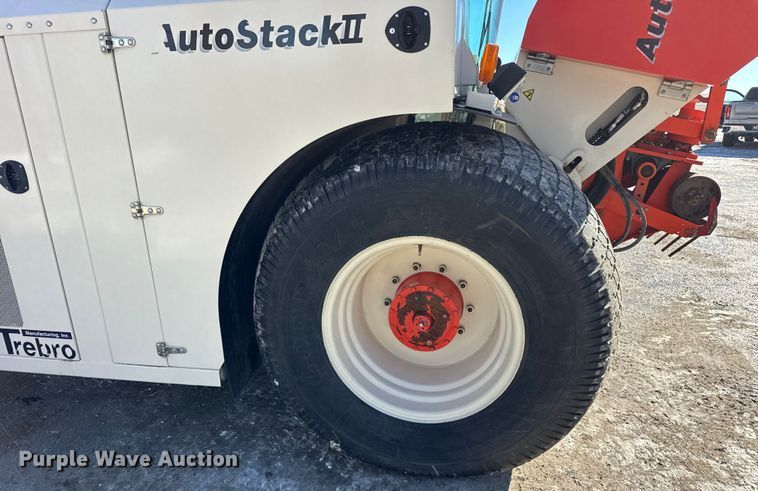 image for item EF2322 2018 Trebro Autostack II sod harvester