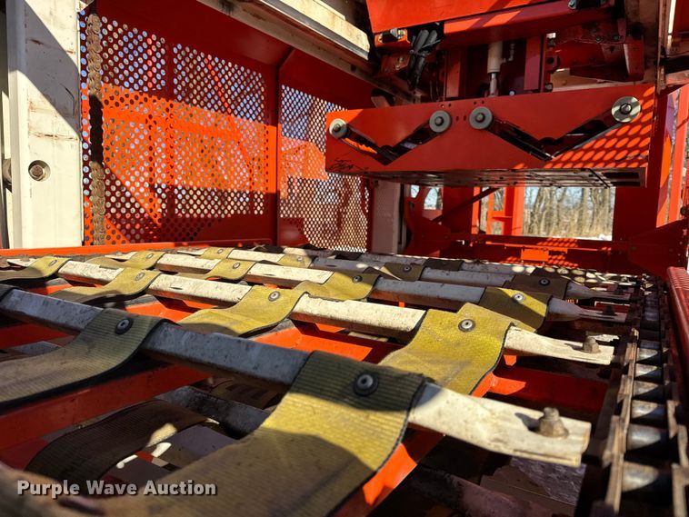 image for item EF2323 2016 Trebro Autostack II sod harvester