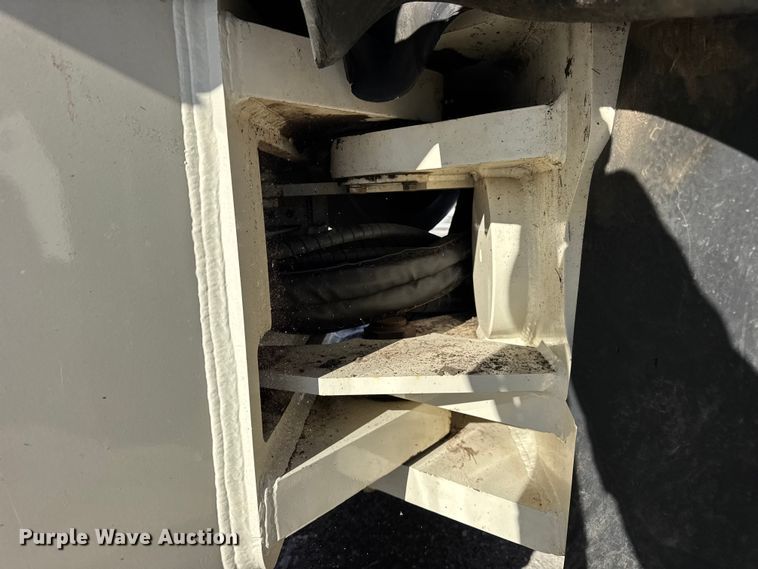 image for item EF2323 2016 Trebro Autostack II sod harvester