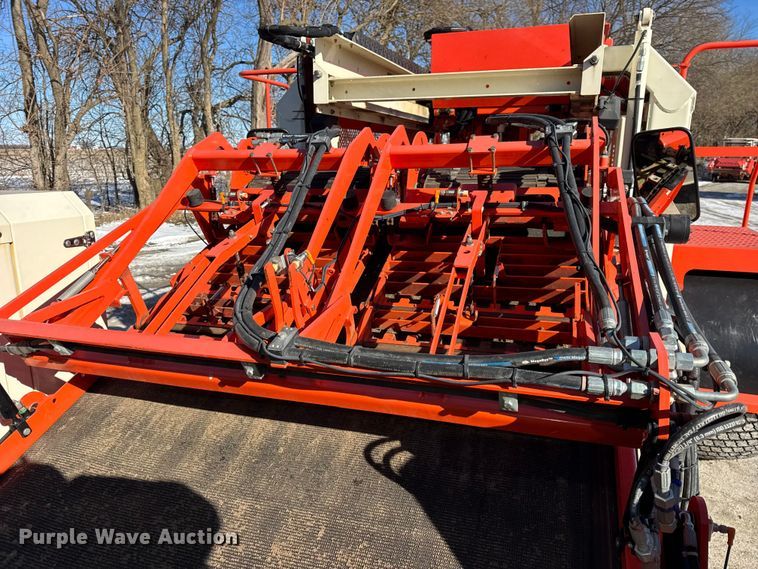 image for item EF2323 2016 Trebro Autostack II sod harvester