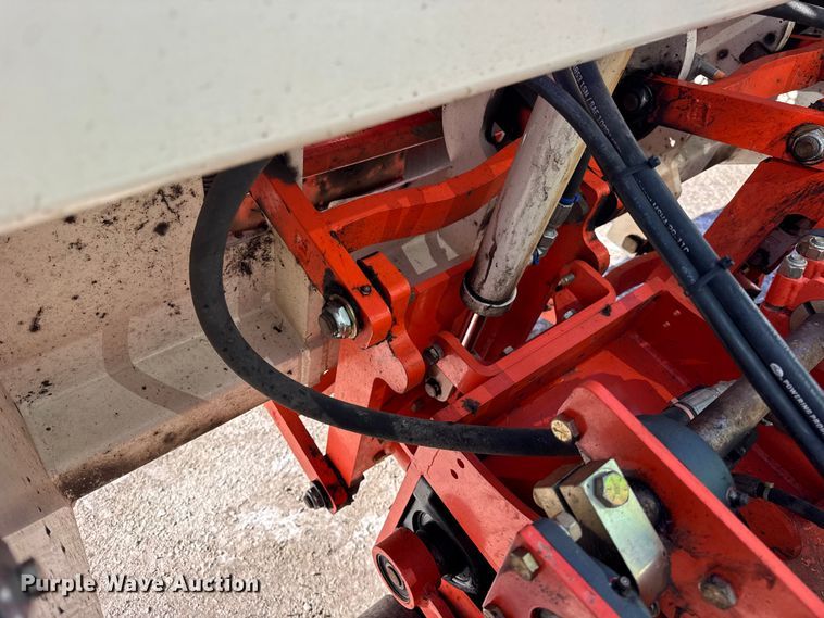 image for item EF2323 2016 Trebro Autostack II sod harvester