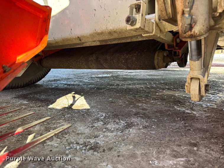 image for item EF2323 2016 Trebro Autostack II sod harvester