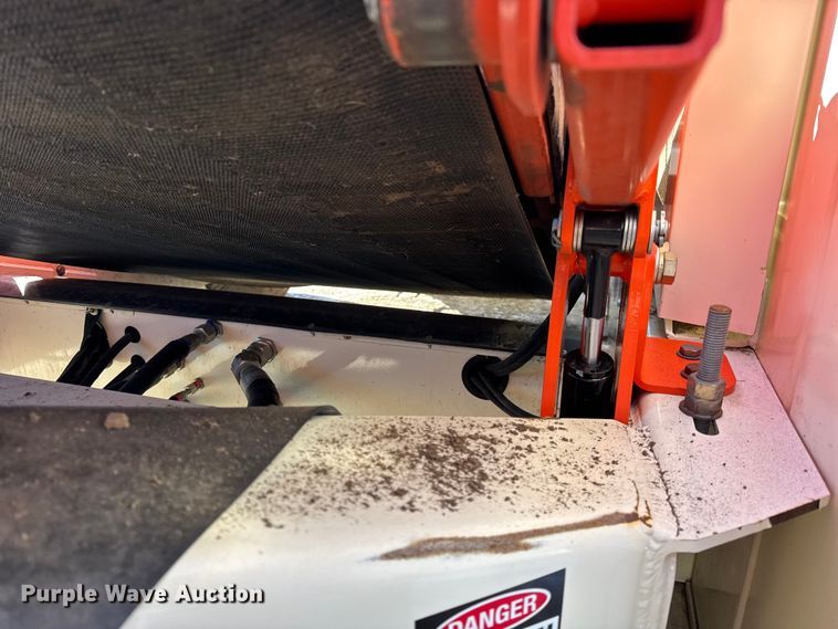 image for item EF2323 2016 Trebro Autostack II sod harvester