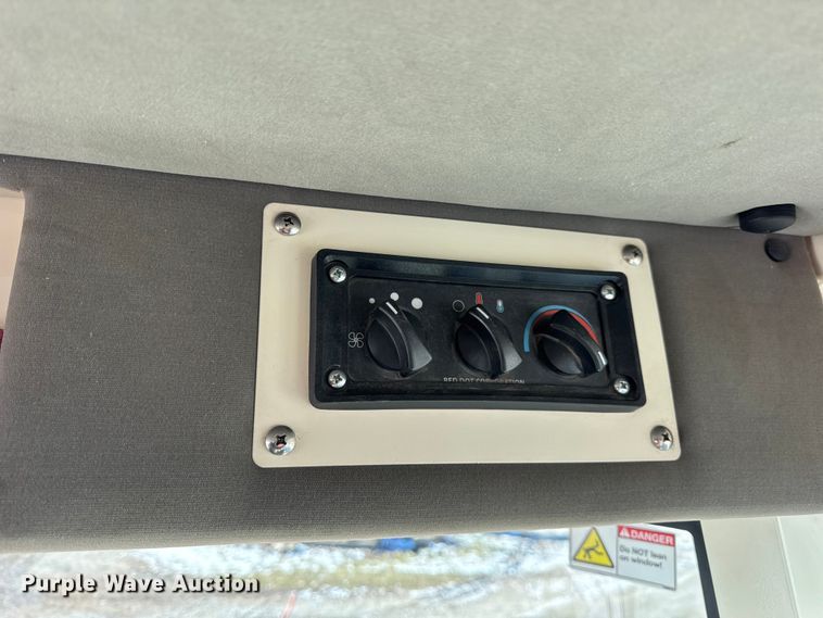 image for item EF2323 2016 Trebro Autostack II sod harvester