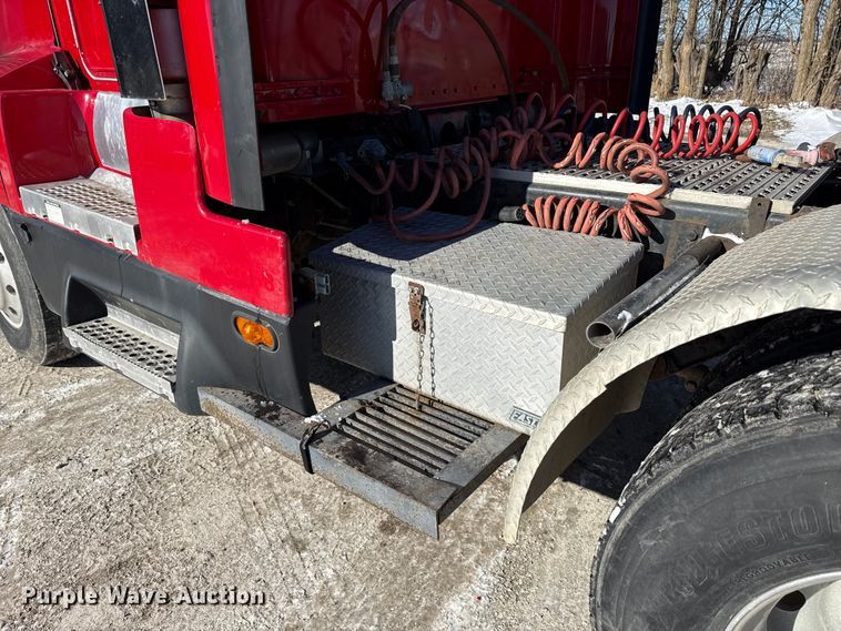 image for item EF2324 1994 Kenworth T660 semi truck