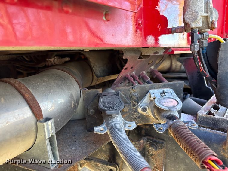 image for item EF2324 1994 Kenworth T660 semi truck