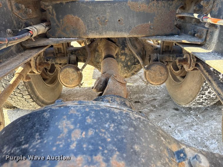 image for item EF2324 1994 Kenworth T660 semi truck