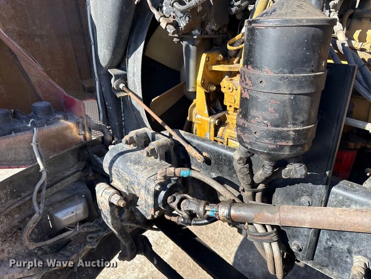 image for item EF2324 1994 Kenworth T660 semi truck