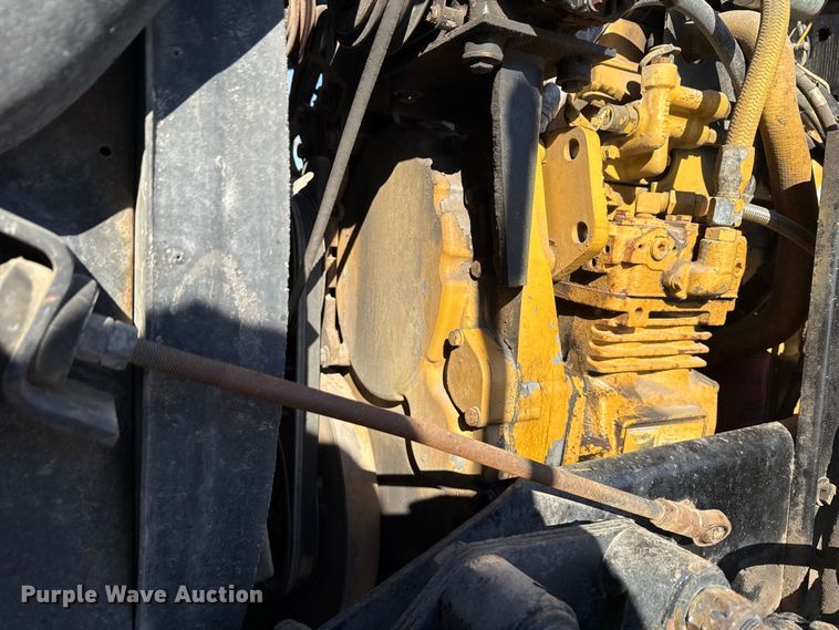 image for item EF2324 1994 Kenworth T660 semi truck