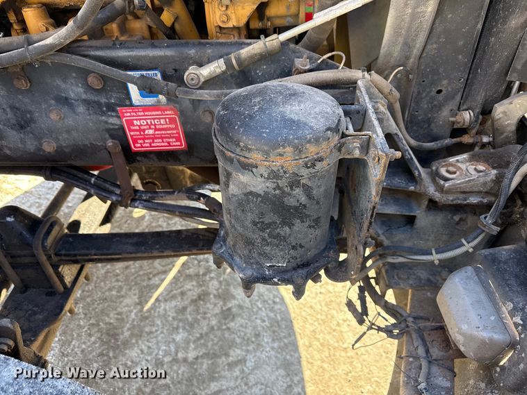 image for item EF2324 1994 Kenworth T660 semi truck