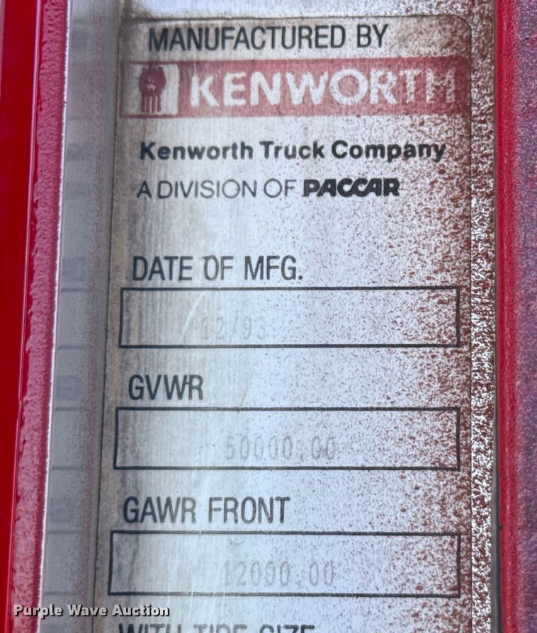 image for item EF2324 1994 Kenworth T660 semi truck
