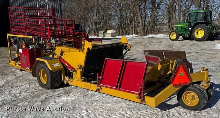 image for item EF2325 Bucyrus Magnum 420SR sod roll harvester 