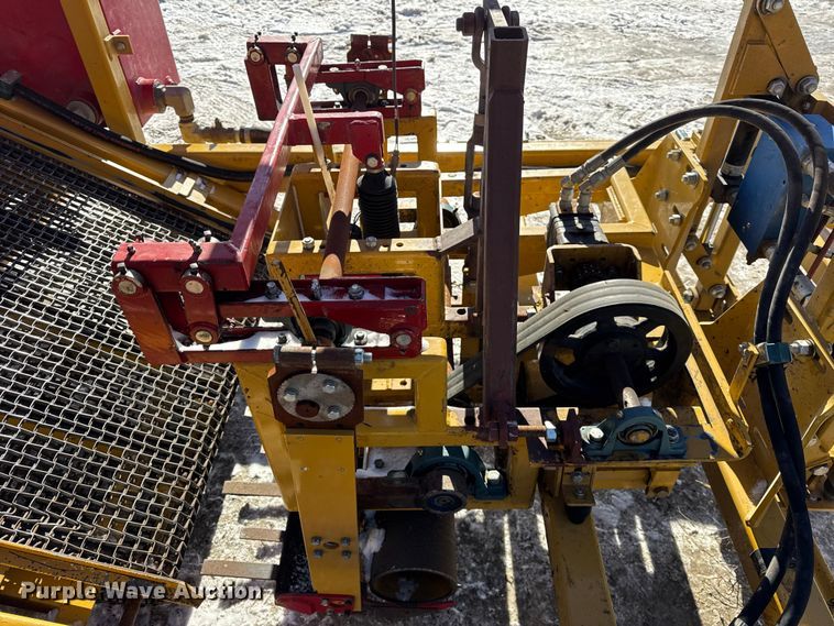 image for item EF2325 Bucyrus Magnum 420SR sod roll harvester 