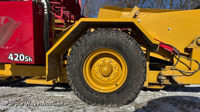 image for item EF2325 Bucyrus Magnum 420SR sod roll harvester 