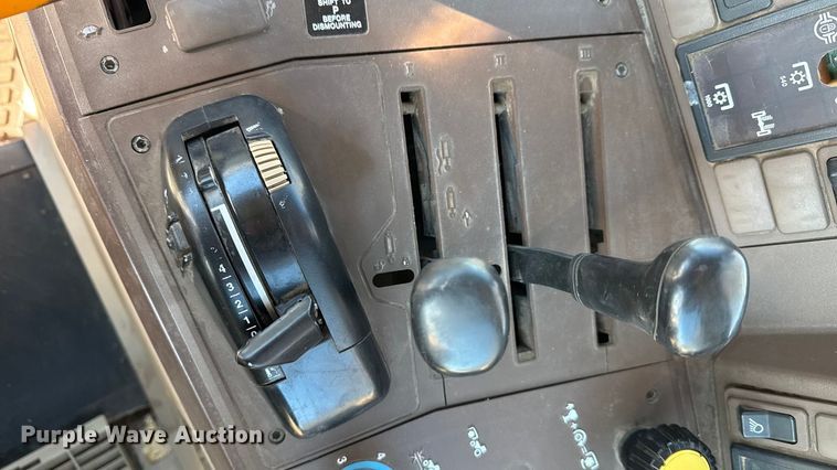 image for item EF2326 1999 John Deere 6410 MFWD tractor