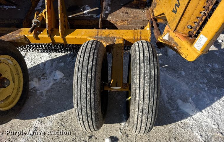 image for item EF2328 Woods BW1800 batwing rotary mower