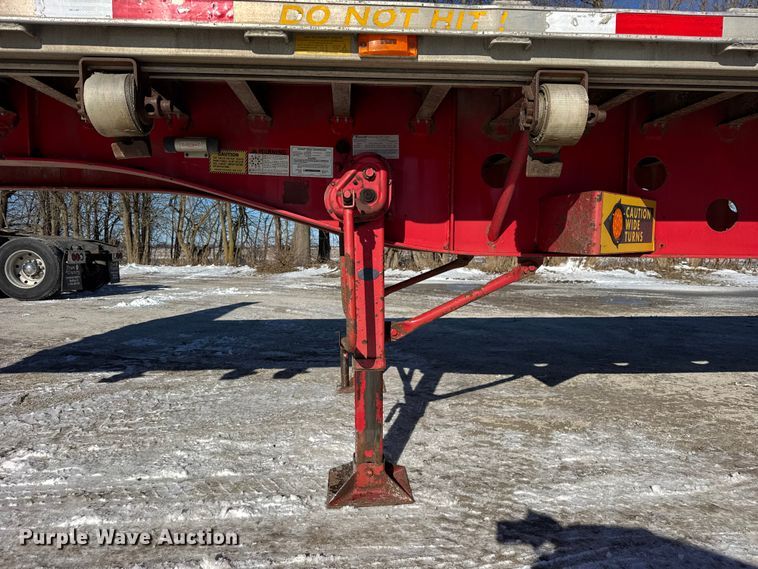 image for item EF2329 2006 Transcraft Eagle II flatbed trailer