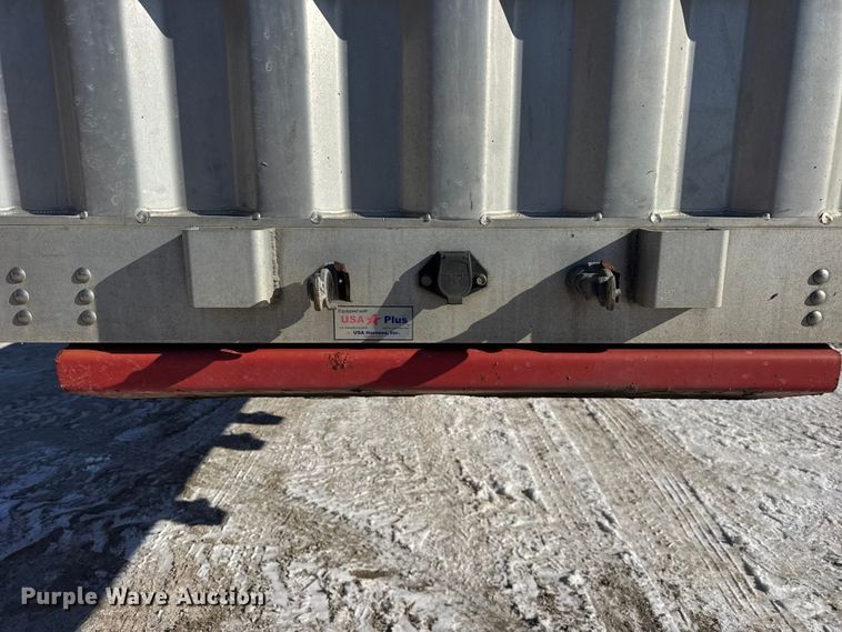 image for item EF2329 2006 Transcraft Eagle II flatbed trailer