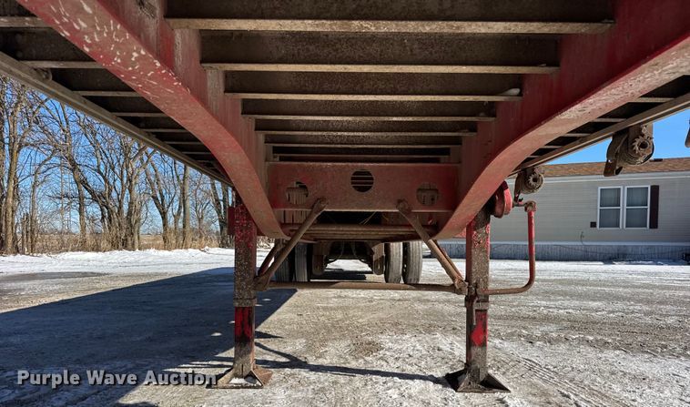 image for item EF2329 2006 Transcraft Eagle II flatbed trailer