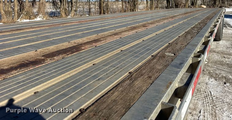 image for item EF2329 2006 Transcraft Eagle II flatbed trailer