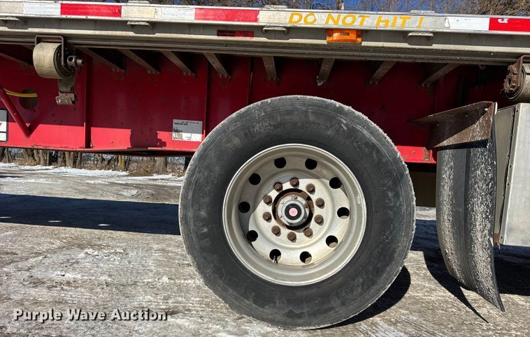 image for item EF2329 2006 Transcraft Eagle II flatbed trailer