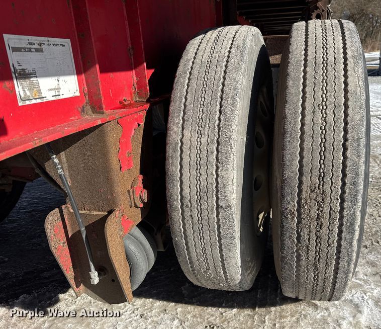 image for item EF2329 2006 Transcraft Eagle II flatbed trailer