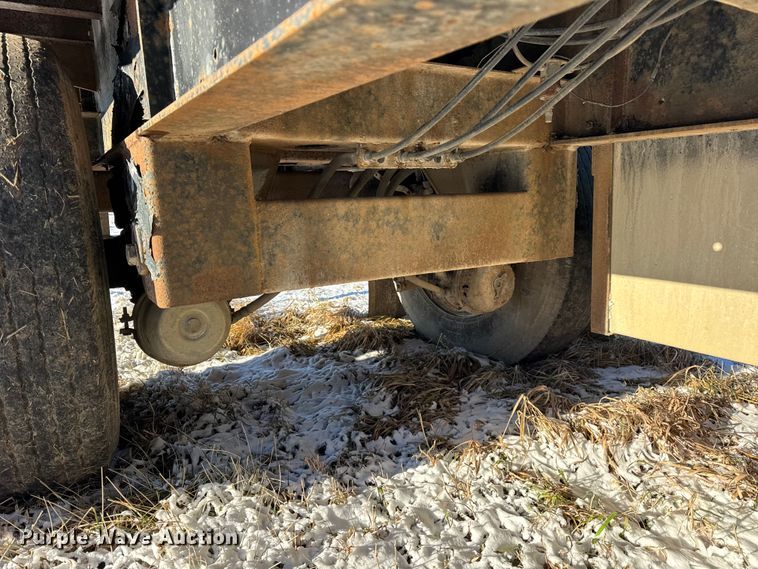 image for item EF2330 1997 Transcraft Eagle W2 flatbed trailer