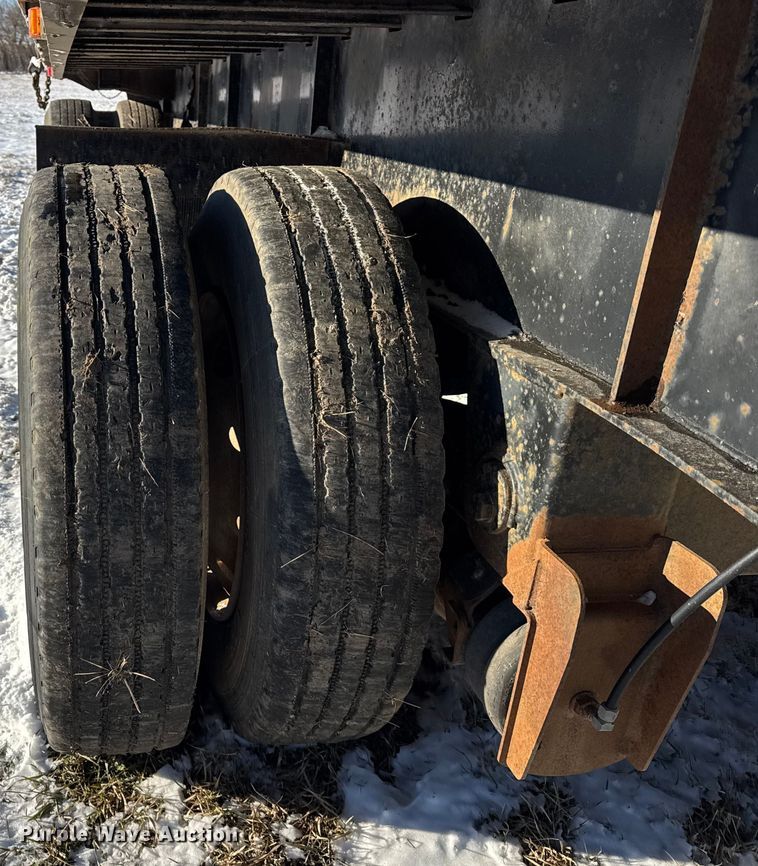 image for item EF2330 1997 Transcraft Eagle W2 flatbed trailer