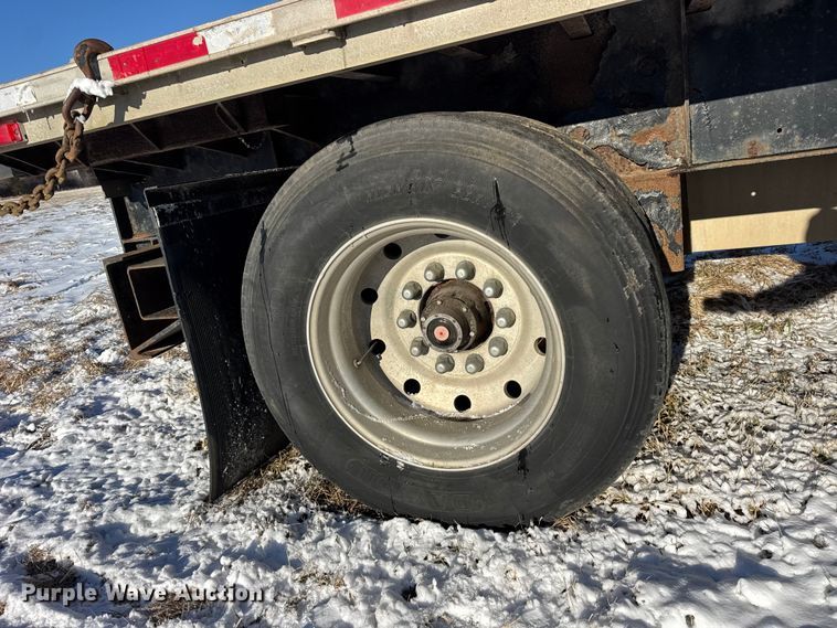 image for item EF2330 1997 Transcraft Eagle W2 flatbed trailer