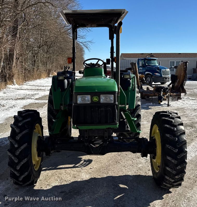 image for item EF2331 John Deere 5420 MFWD tractor