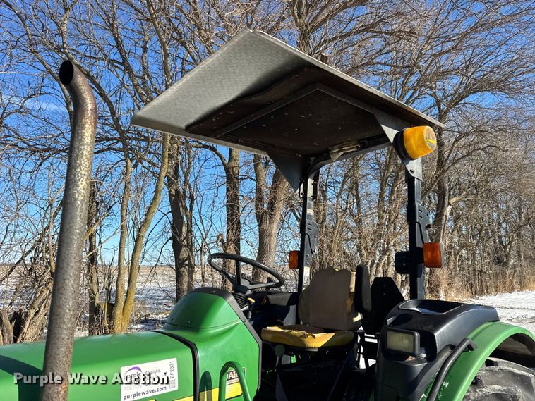 image for item EF2331 John Deere 5420 MFWD tractor