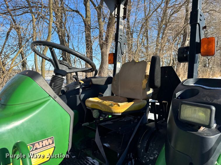 image for item EF2331 John Deere 5420 MFWD tractor
