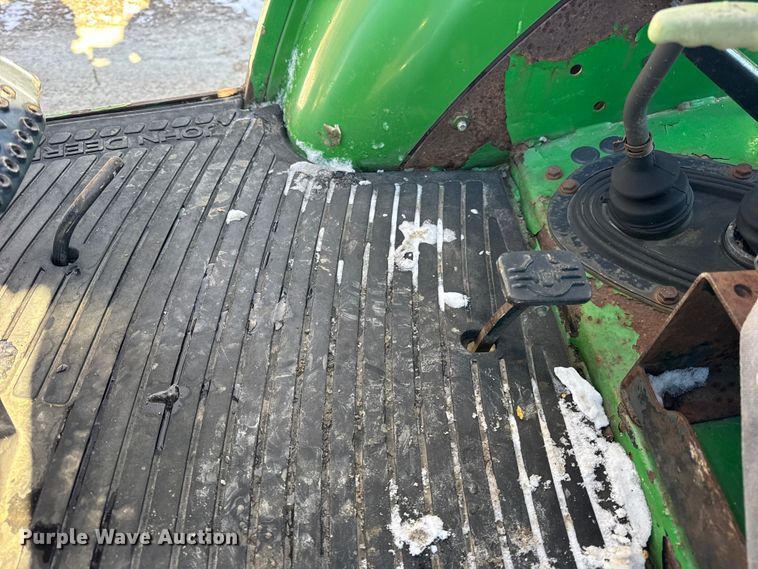 image for item EF2331 John Deere 5420 MFWD tractor