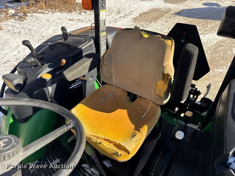 image for item EF2331 John Deere 5420 MFWD tractor
