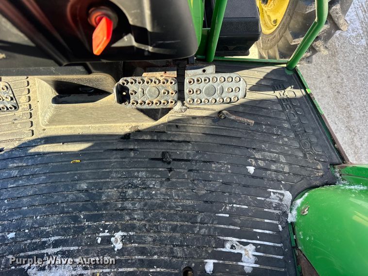 image for item EF2331 John Deere 5420 MFWD tractor