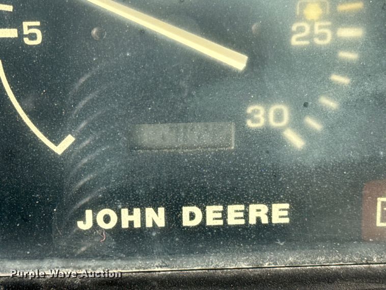 image for item EF2331 John Deere 5420 MFWD tractor