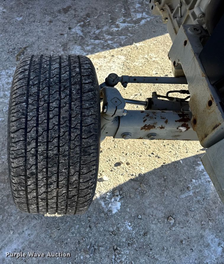 image for item EF2332 Ford New Holland 3930 tractor