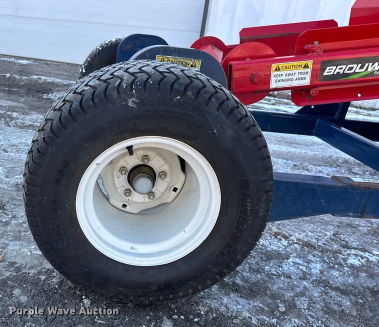 image for item EF2333 Textron Brouwer 2430 Big Roll sod installer