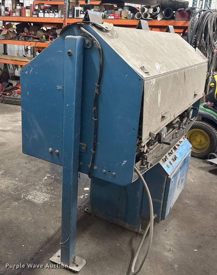 image for item EF2344 Land Pride GR3000 reel and bed knife sharpener