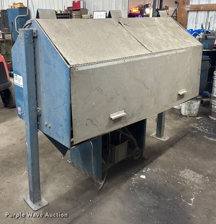 image for item EF2344 Land Pride GR3000 reel and bed knife sharpener