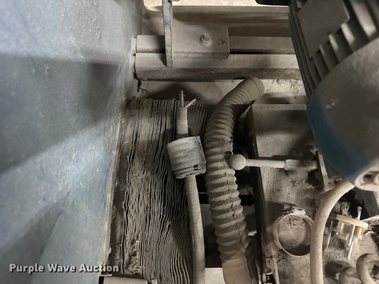 image for item EF2344 Land Pride GR3000 reel and bed knife sharpener