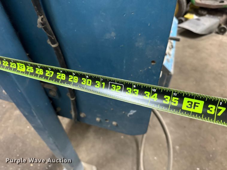 image for item EF2344 Land Pride GR3000 reel and bed knife sharpener