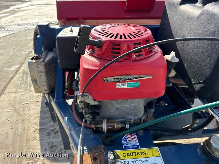 image for item EF2350 Brouwer ROM2430 sod installer